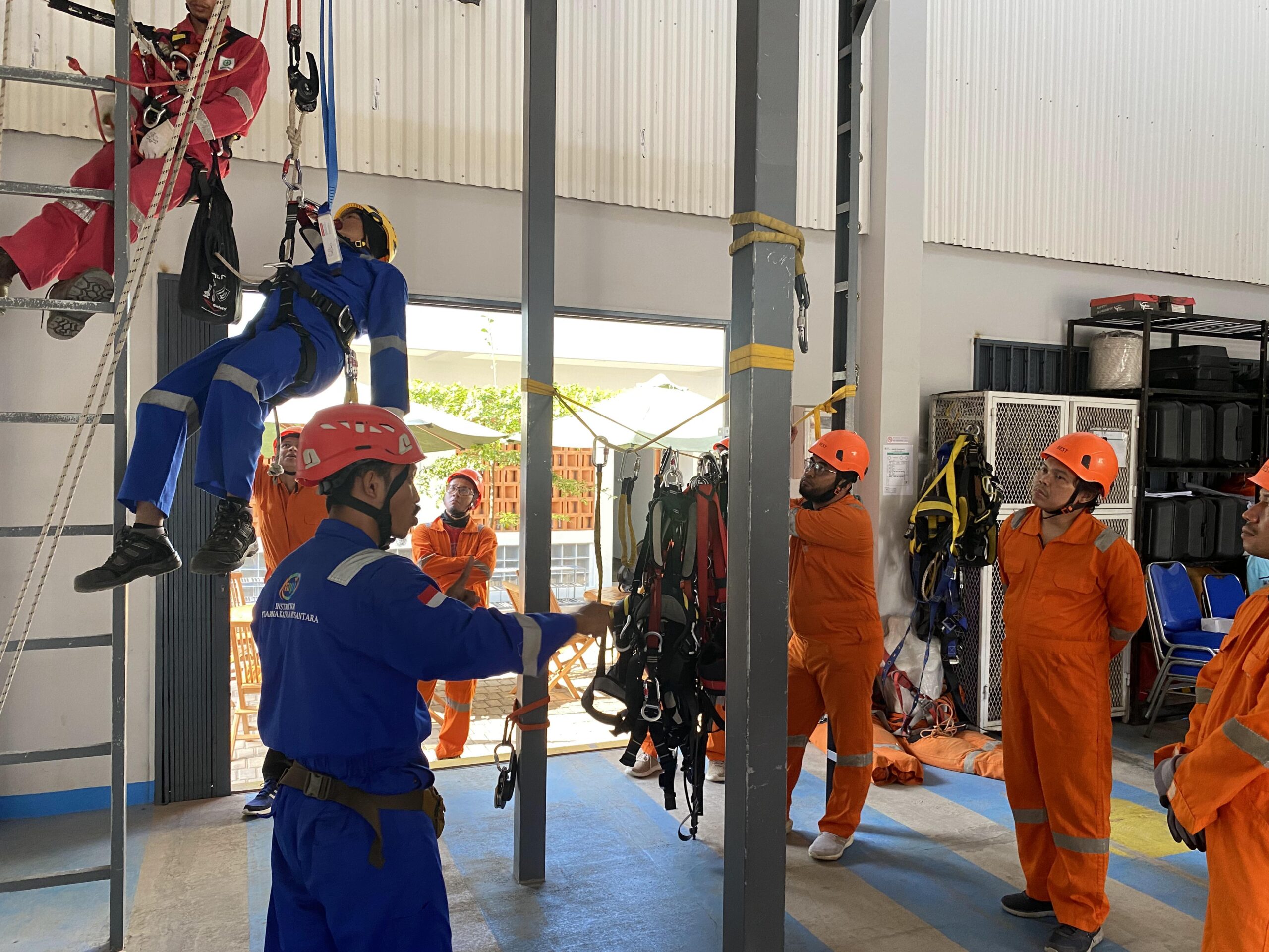 Tempat Training Tenaga Kerja Bangunan Tinggi Tingkat 1 di Tuban Jawa Timur