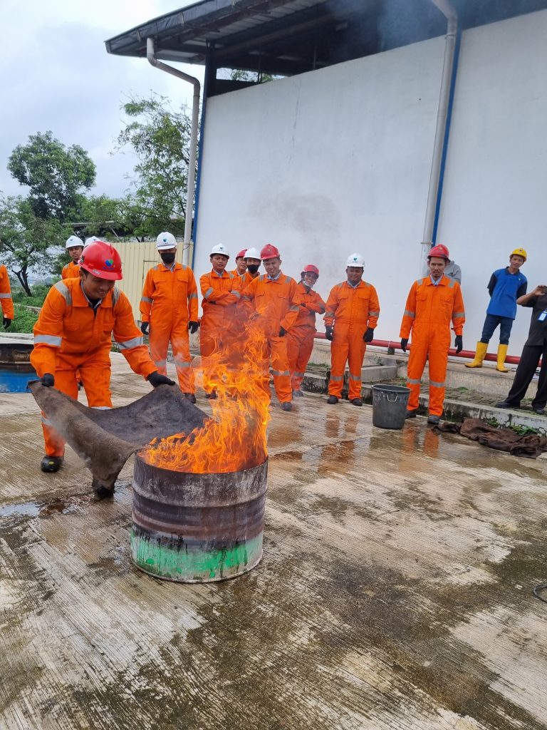 Materi Training K3 Umum BNSP di Kuantan Singingi Riau - Persiapkan Diri dengan Materi Training K3 Umum BNSP di Kuantan Singingi Riau