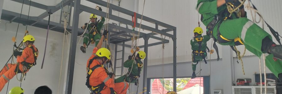 Tempat Workshop Tenaga Kerja Bangunan Tinggi Tingkat 1 di Gorontalo Gorontalo