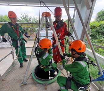 Pelatihan K3 Ruang Terbatas di Batam: Meningkatkan Keselamatan Kerja di Lingkungan Industri