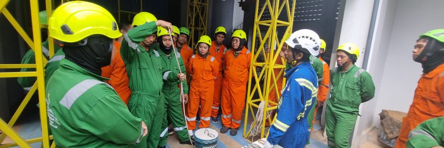 Tempat Workshop Tenaga Kerja Bangunan Tinggi Tingkat 1 di RoteNdao Nusa Tenggara Timur